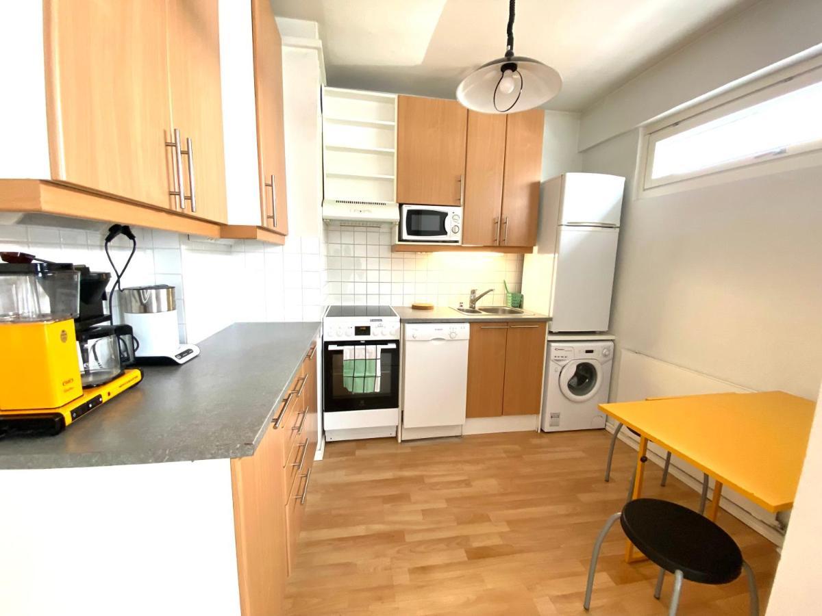 Central, Peaceful, Pleasant Apartment